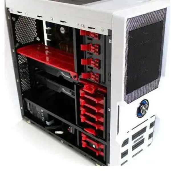 LC Power Gaming 973W Fortress X