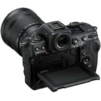 NIKON Z8 + 24-120mm f/4