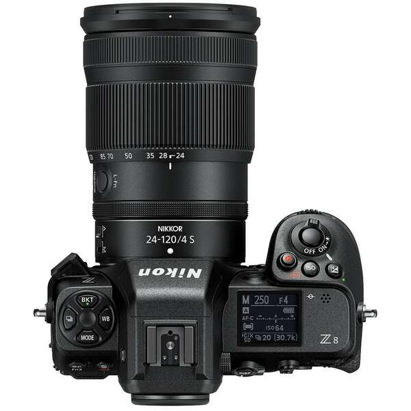NIKON Z8 + 24-120mm f/4