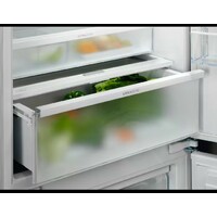 ELECTROLUX KNP7TE75S