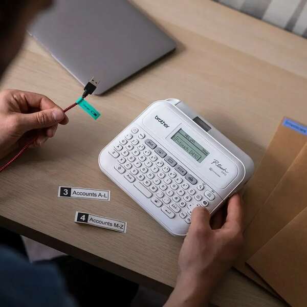 BROTHER PTD410YJ1 stampac nalepnica