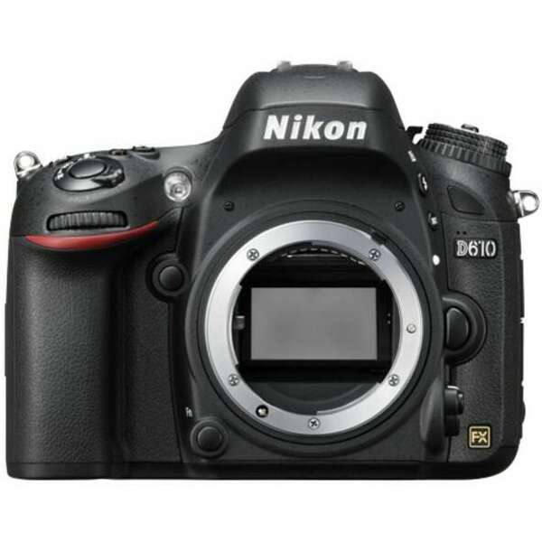 NIKON D610