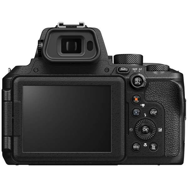NIKON COOLPIX P950 + SD 16GB+torbica 