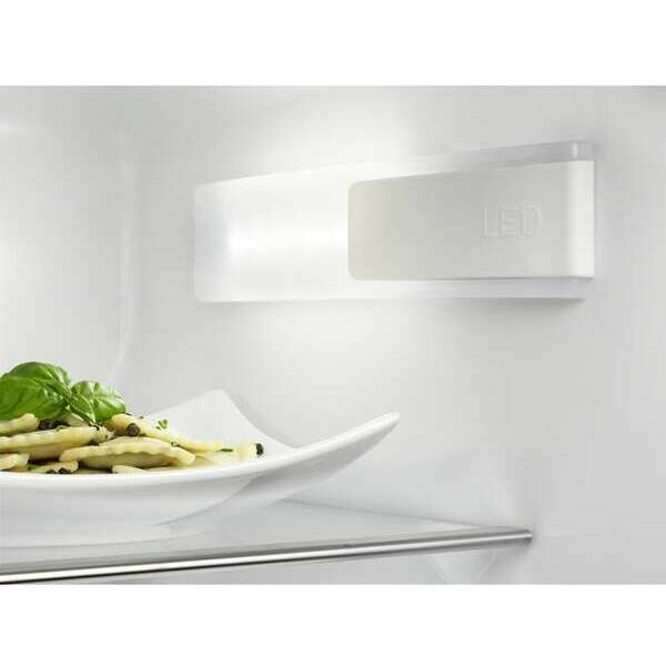 ELECTROLUX ERN3213AOW