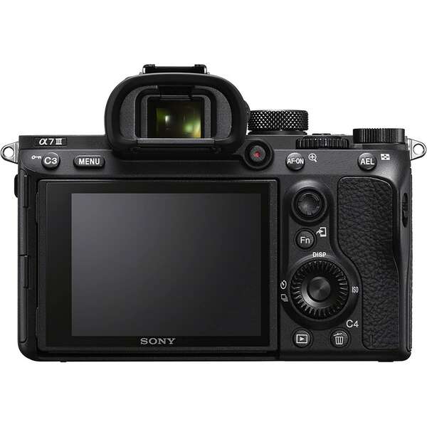 Sony ILCE-7M3KB (sa 28-70mm)
