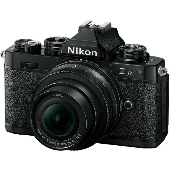 NIKON Zfc + 16-50mm f/3.5-6.3 VR (crni)