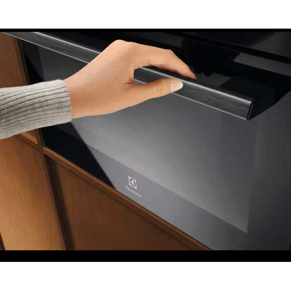 ELECTROLUX LVM6E46Z