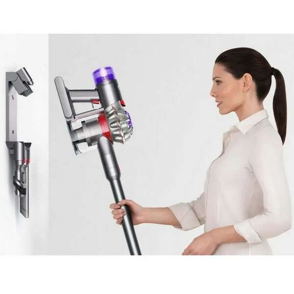 DYSON V8 Advanced