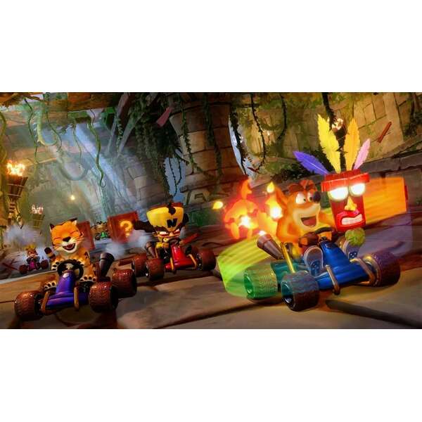NINTENDO Switch Crash Team Racing Nitro-Fueled