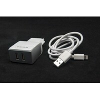 WEWO W-004 2XUSB 2400mA + iPhone 5/6 USB data
