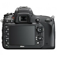 NIKON D610