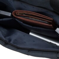 RIVACASE 8335 crna 15,6