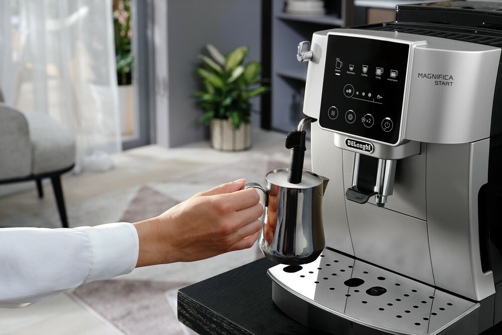 DELONGHI Magnifica start ECAM220.30.SB APARAT ZA KAFU