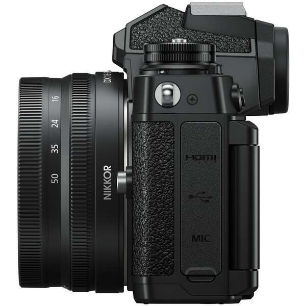 NIKON Zfc + 16-50mm f/3.5-6.3 VR + 50-250mm f/4.5-6.3 VR DX (crni)